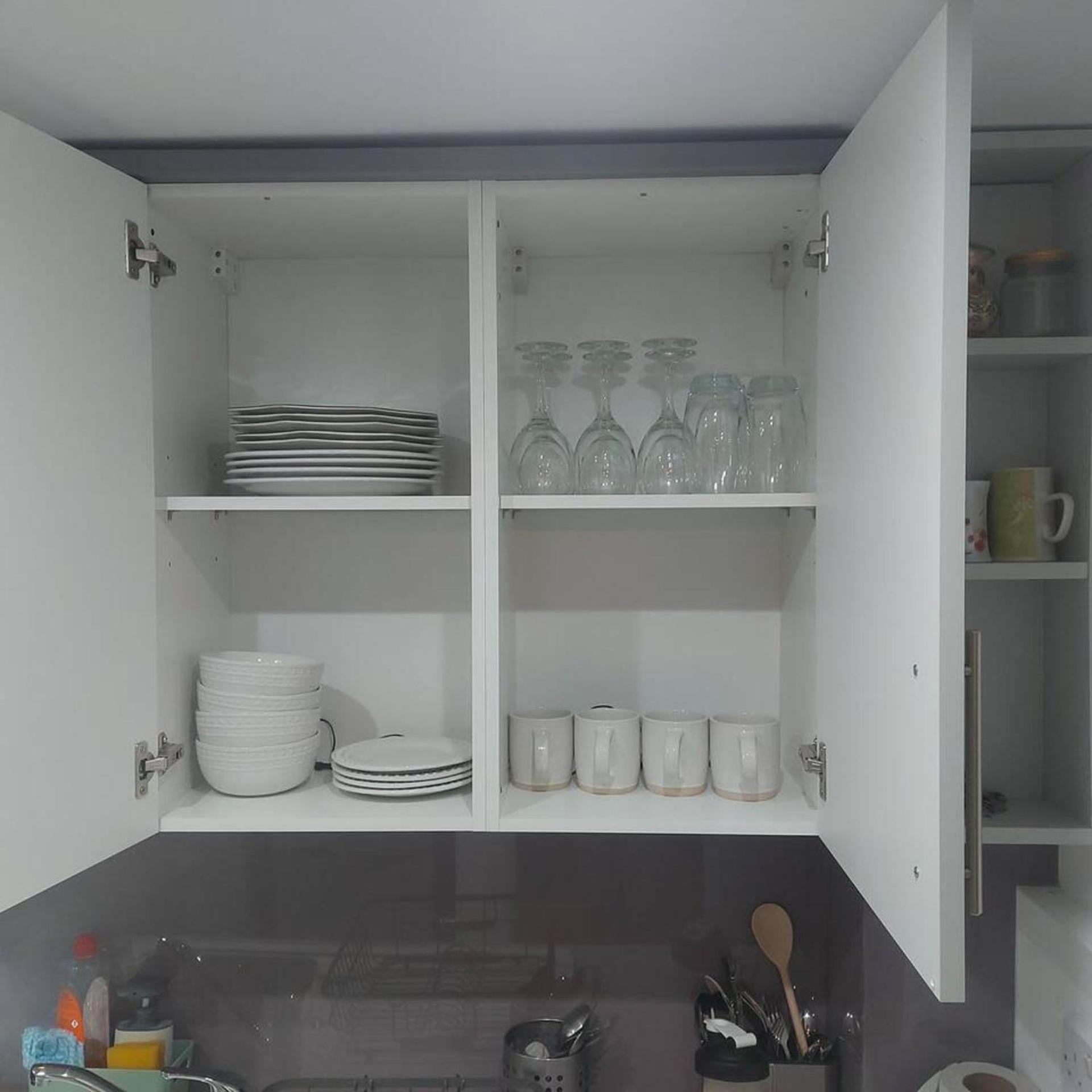 Lovely & Beautiful 2 Bed-Apartment In 보어햄우드 외부 사진